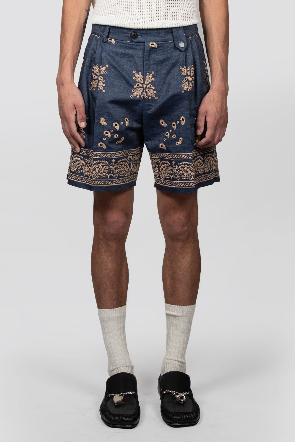PLEATED TAILORING SHORT