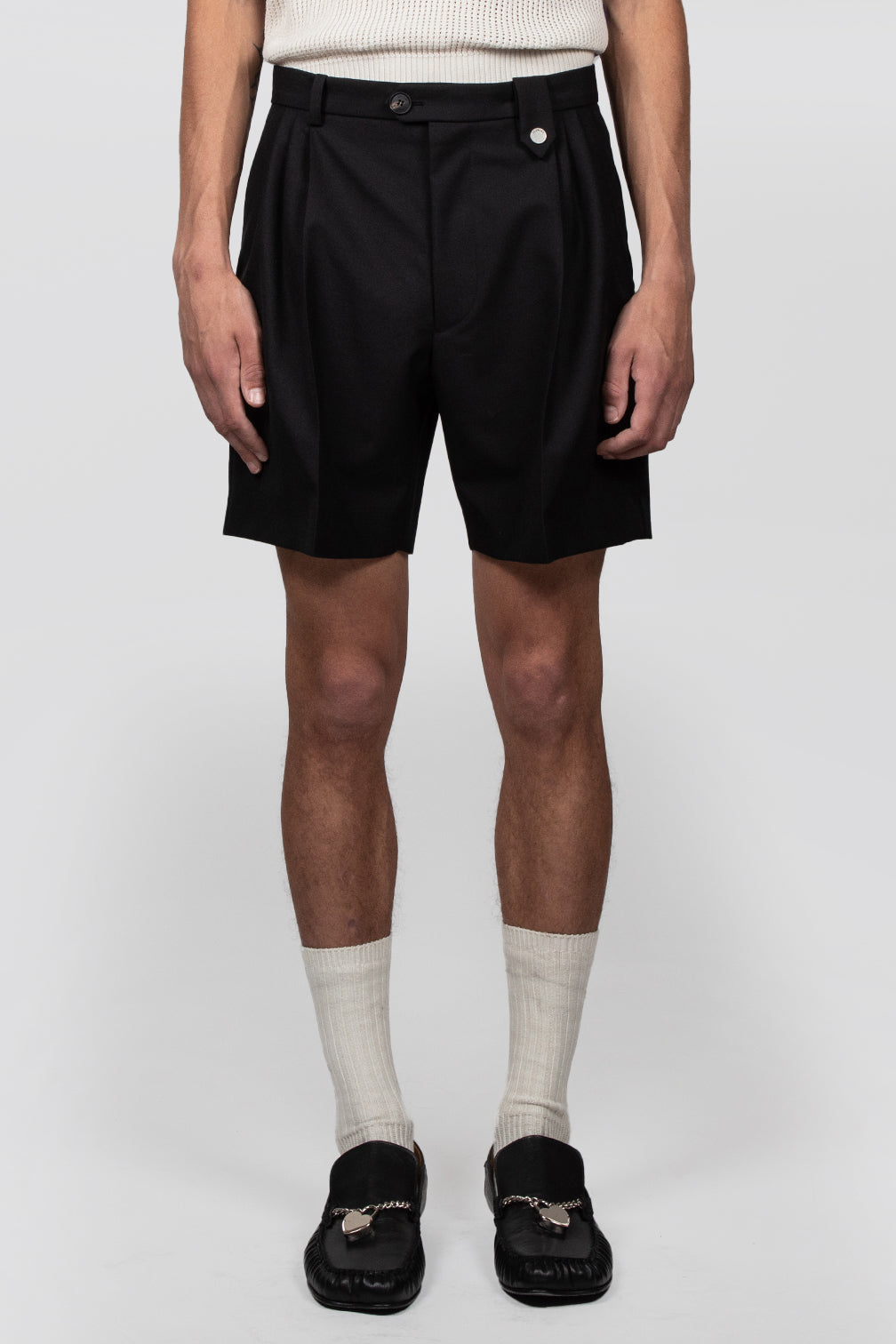 PLEATED TAILORING SHORT
