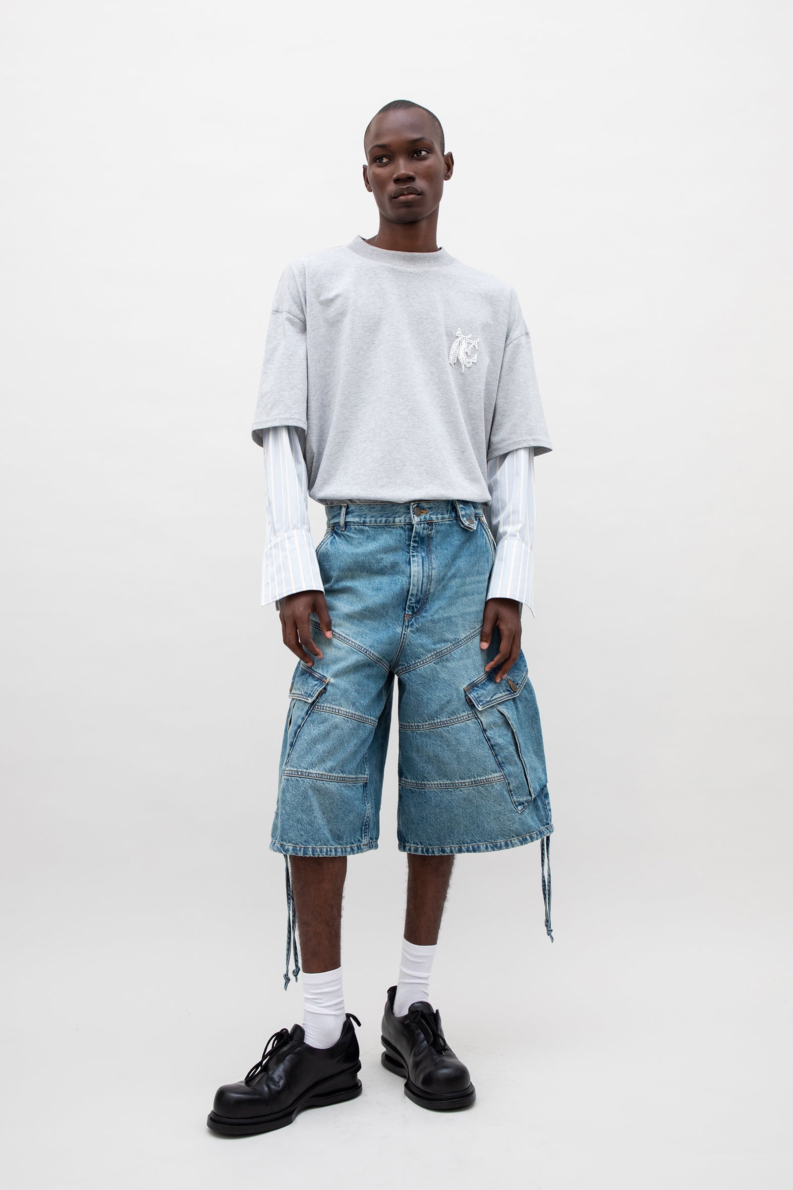 CARGO DENIM SHORT