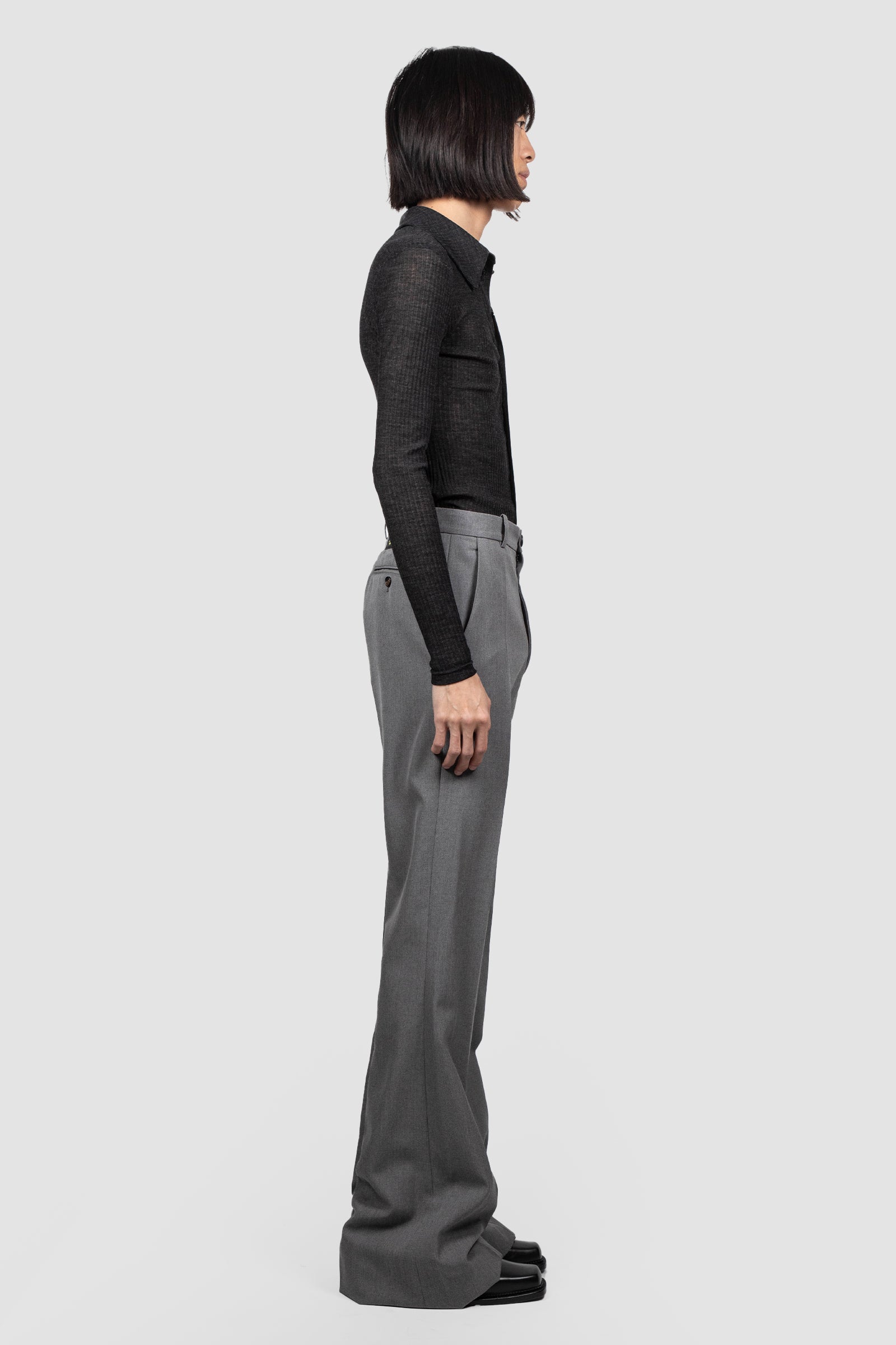 EGONLAB 23AW フレアスラックス samy trousers EGONLAB24AW Samy Pant Grey Woolスラックス フレア - メルカリ