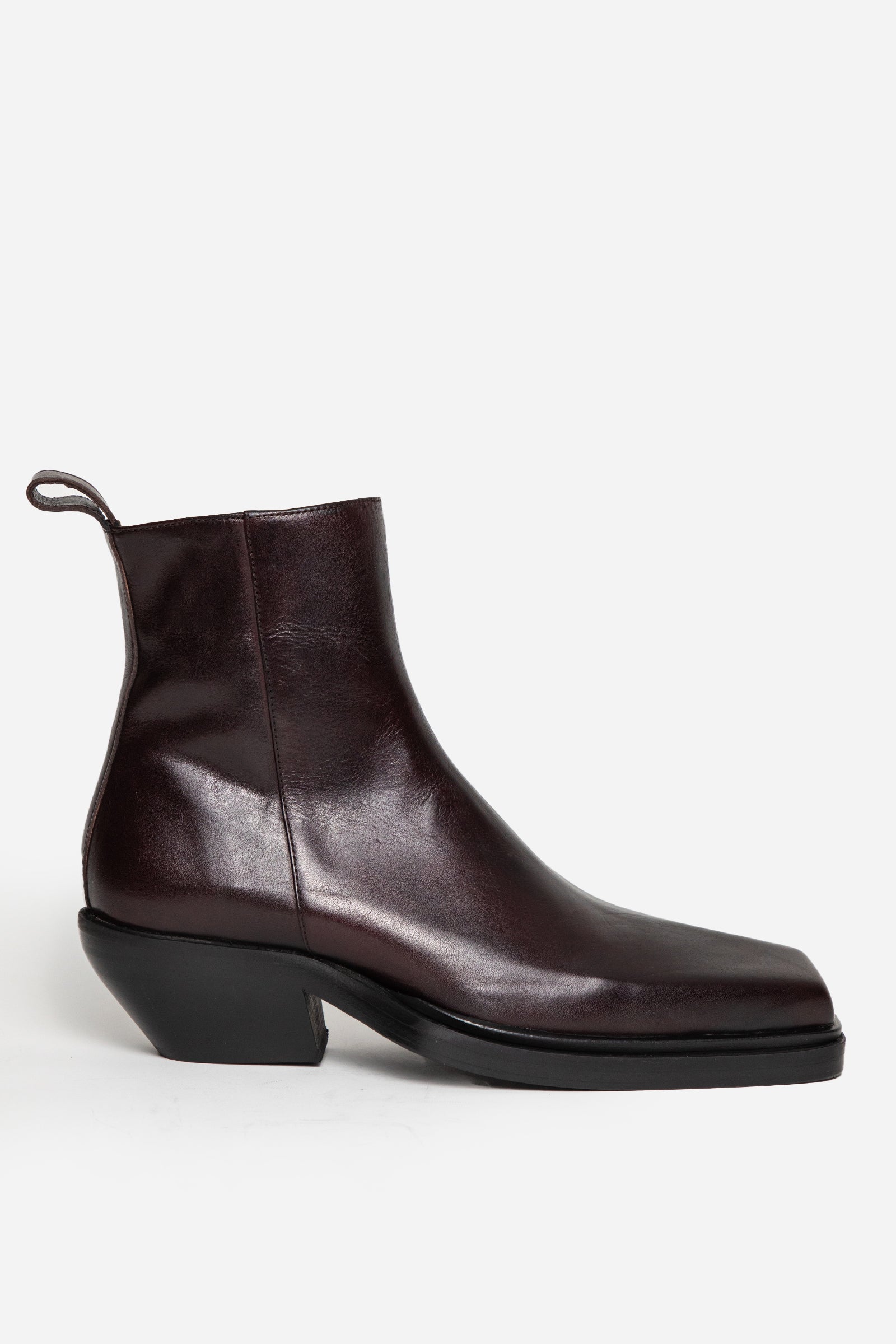 ANKLE BOOT