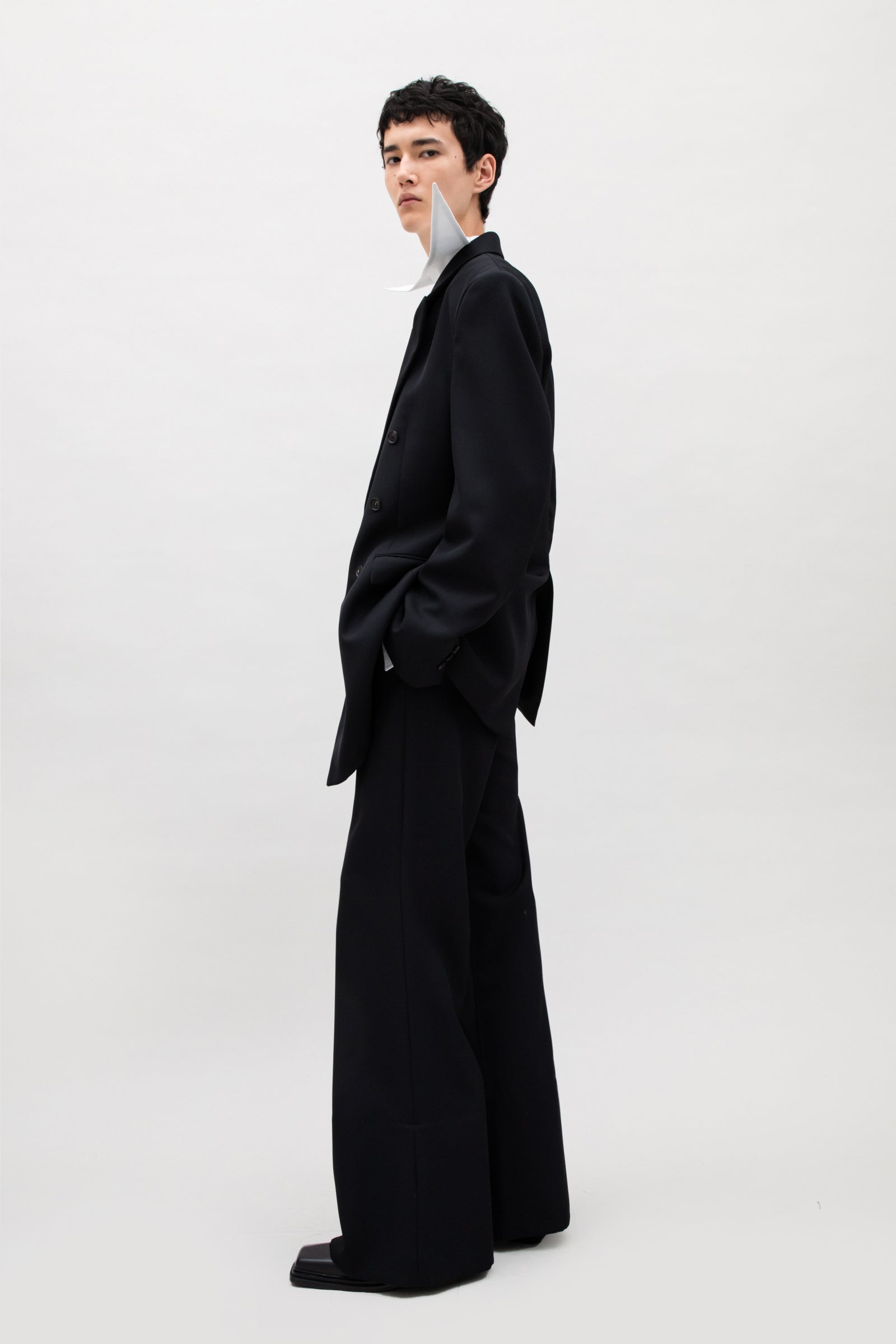 OVERSIZED TAILORED JACKET