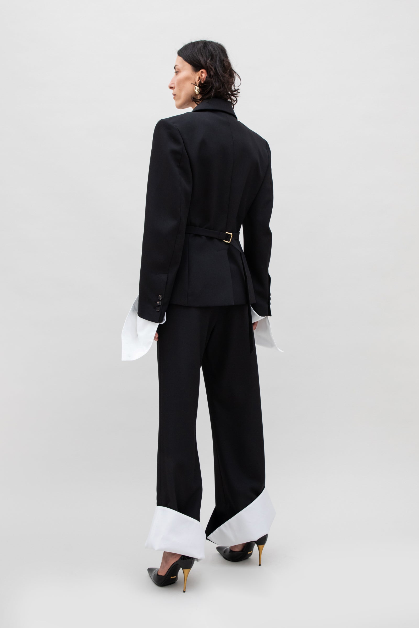 STRUCTURED OPEN CUFF JACKET