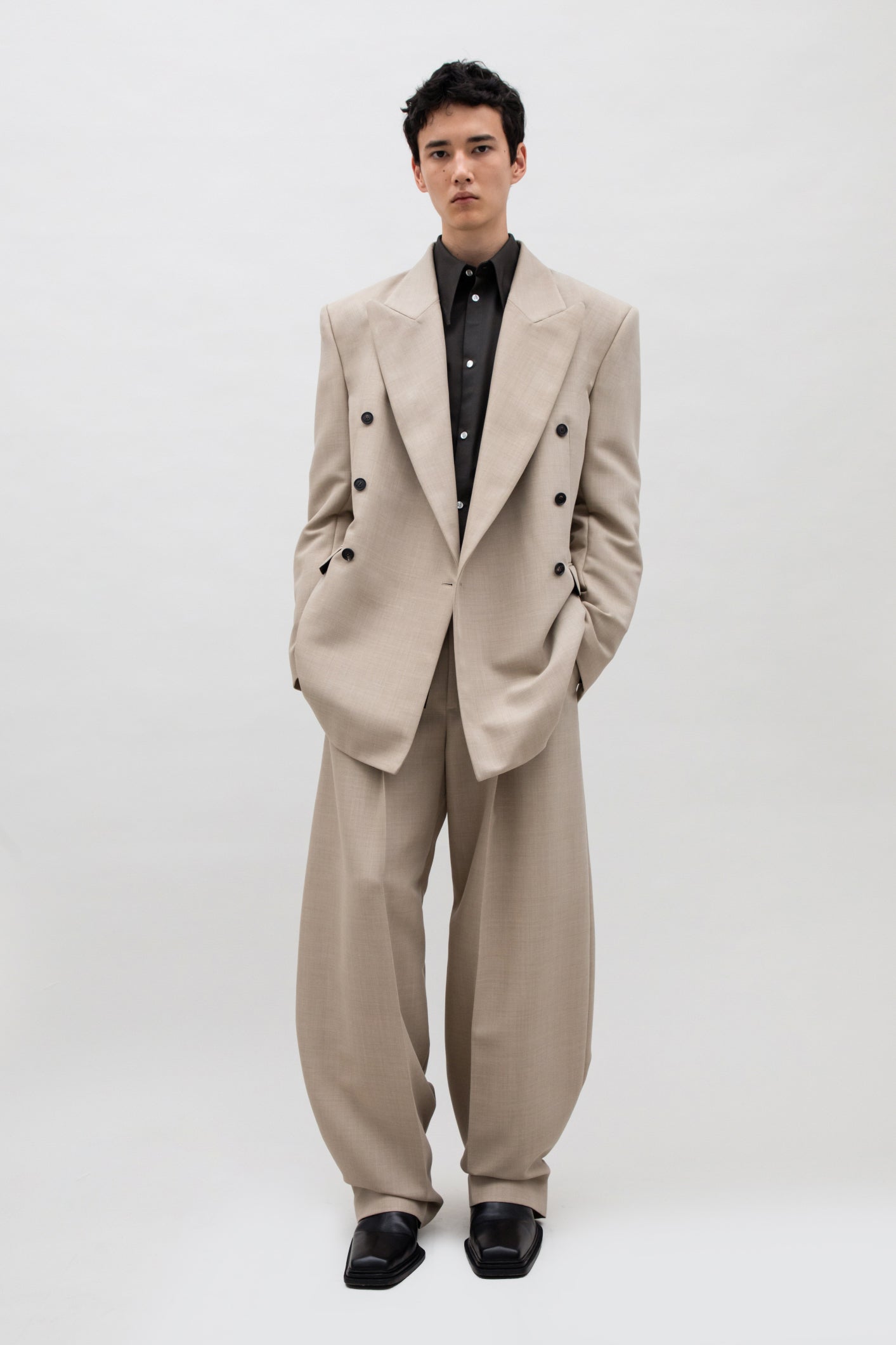 OVERSIZED TAILORED JACKET