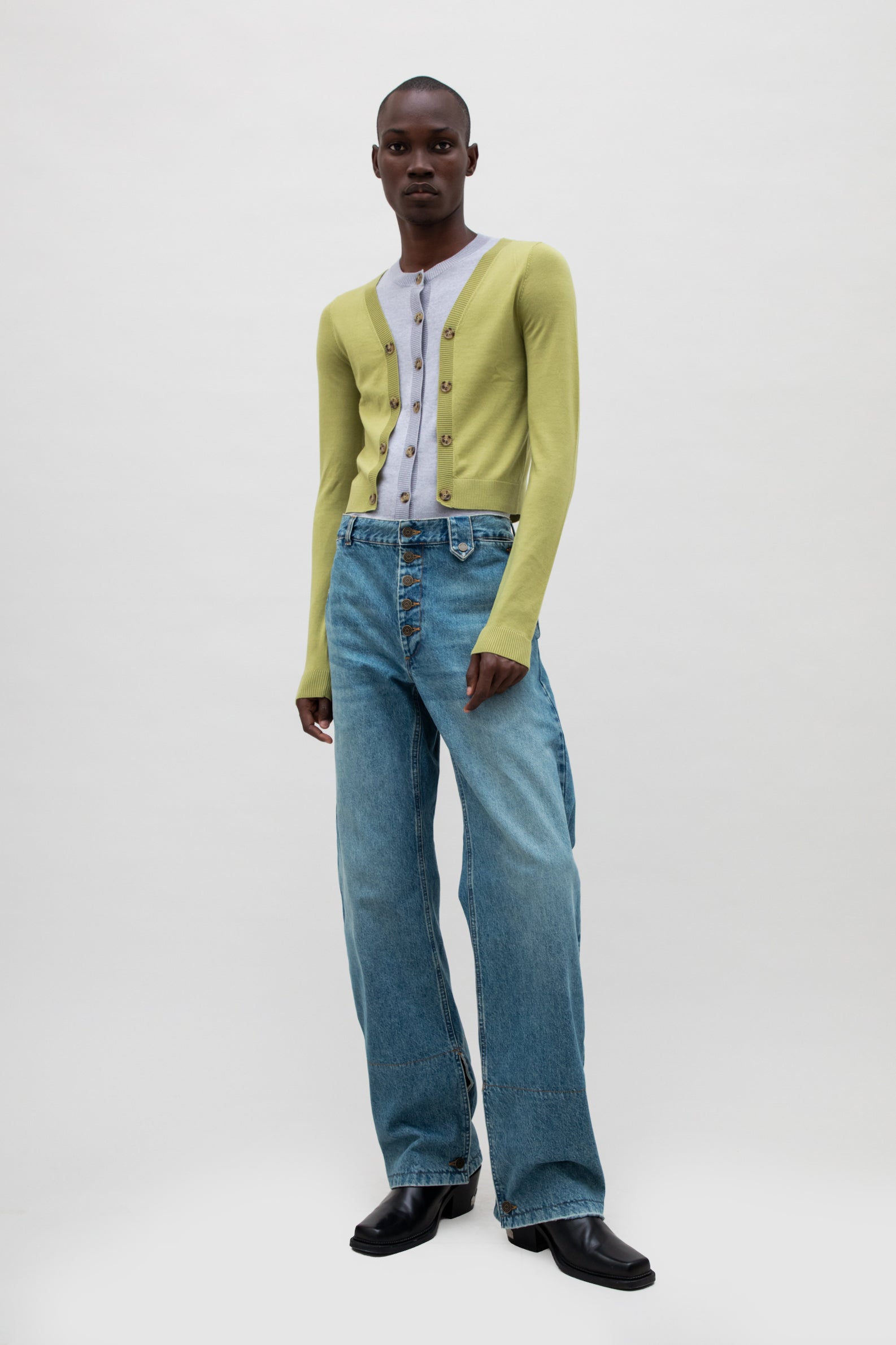 CONTRASTED HEM DENIM