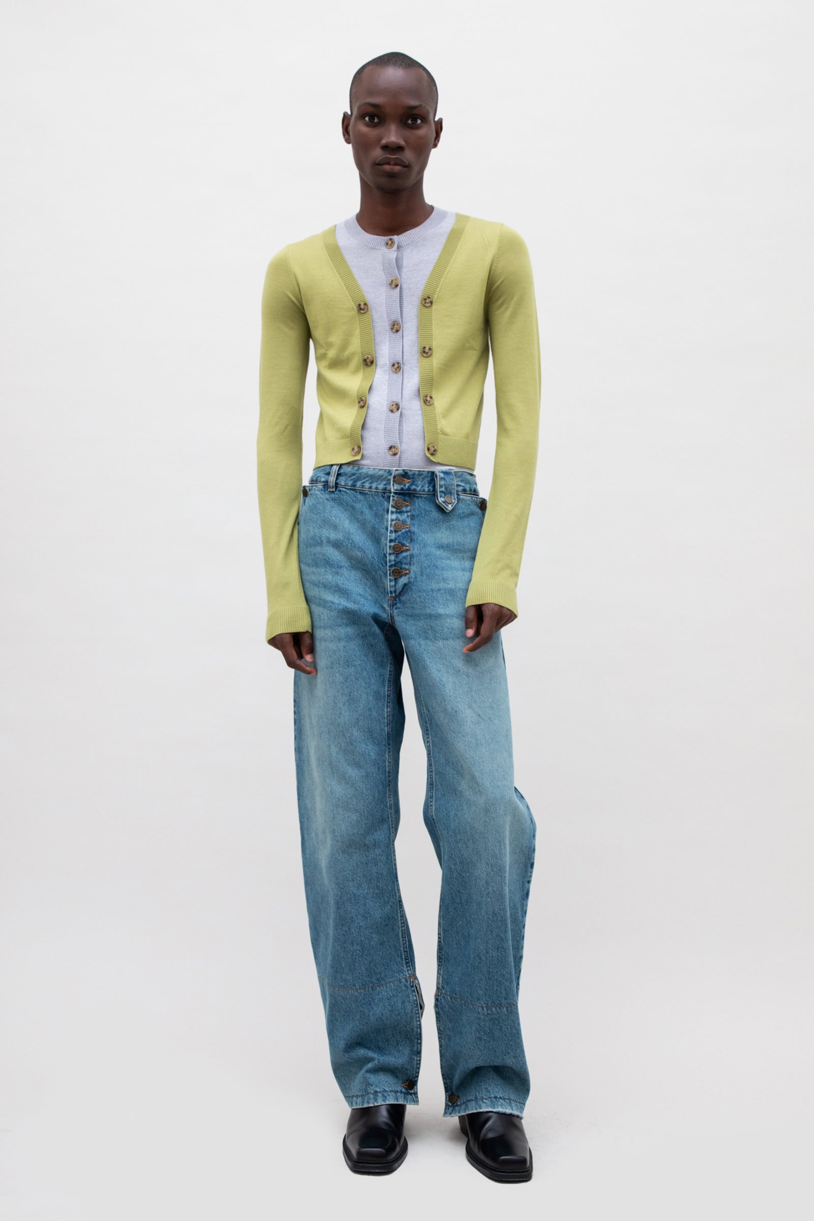 CONTRASTED HEM DENIM