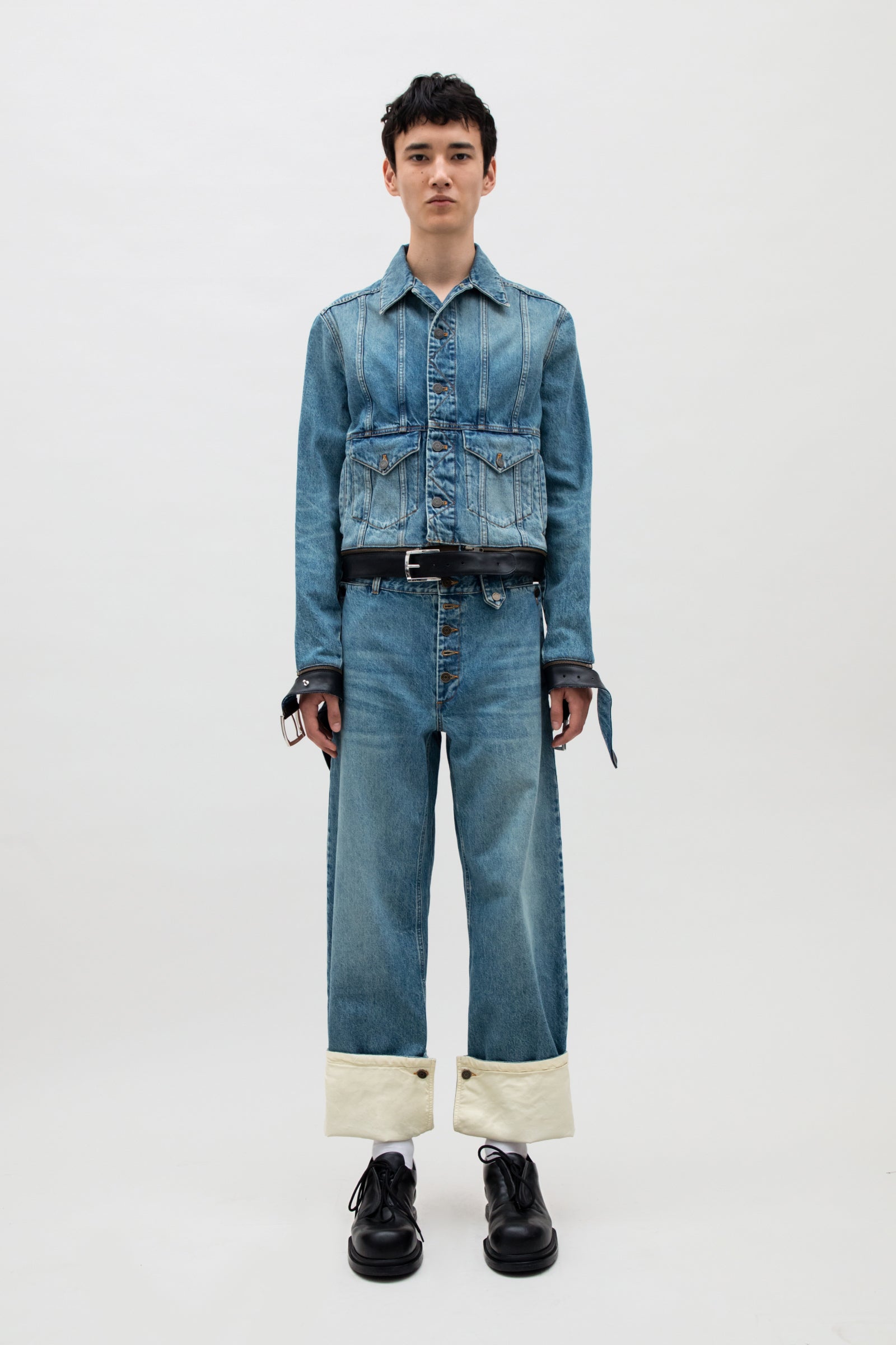 LEATHER STRAP DENIM JACKET