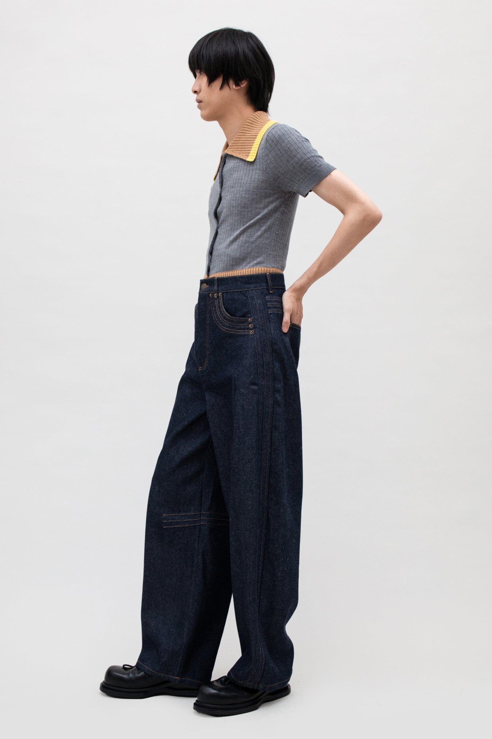 OVERSCALED DENIM