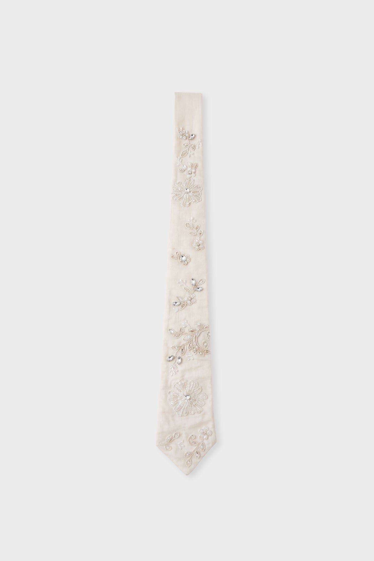 EMBROIDED TIE