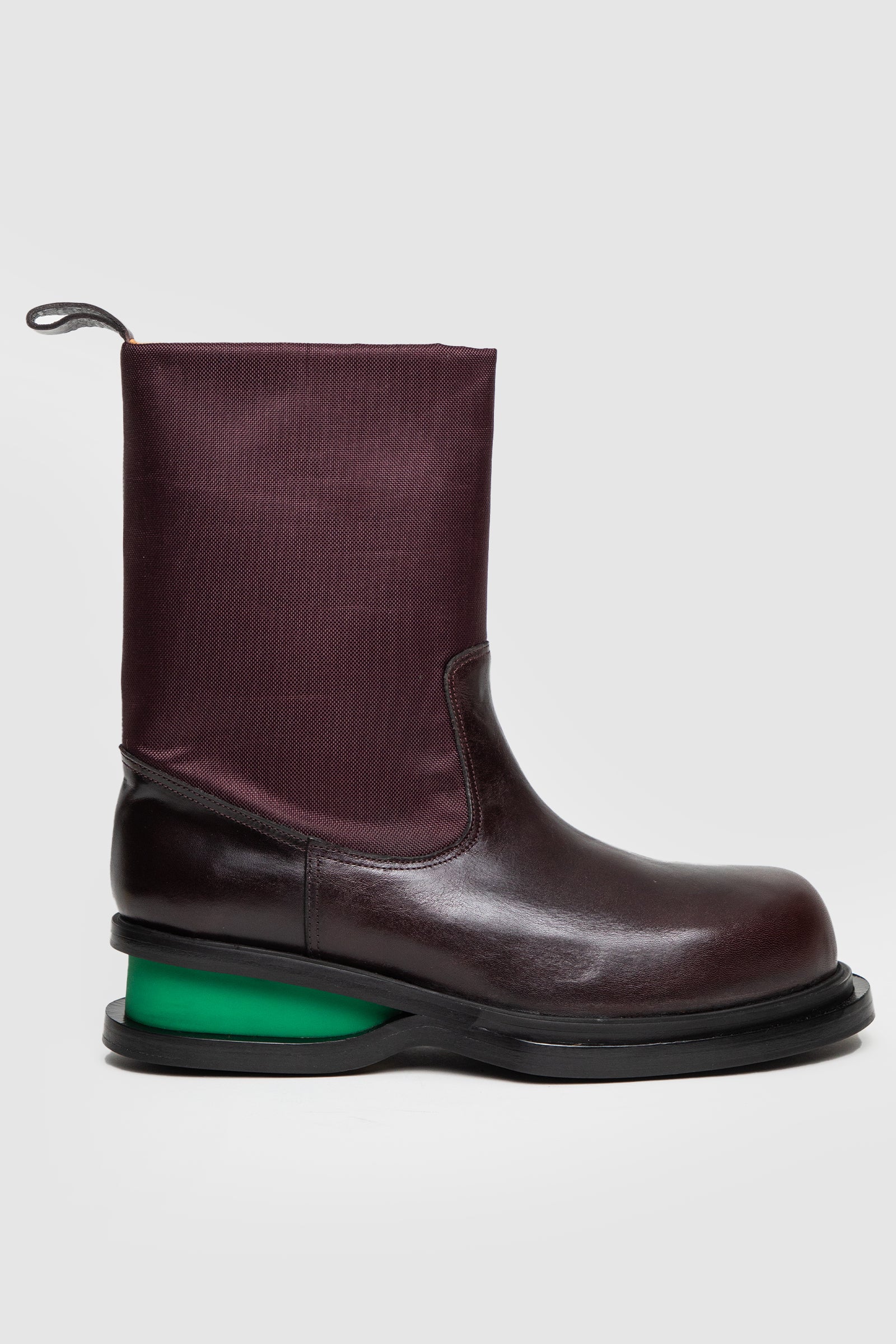 AURORA BOOT