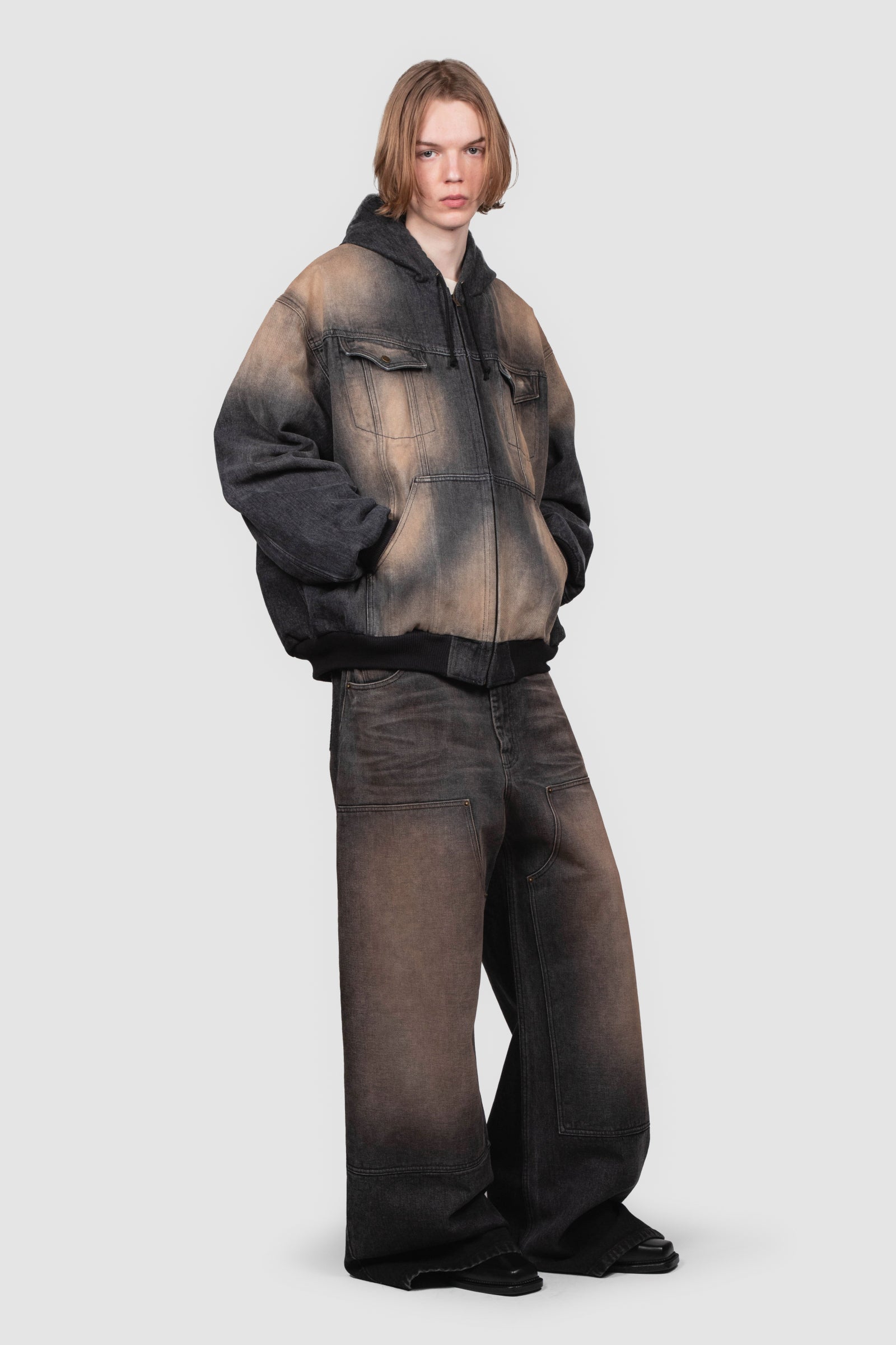 HOODED JACKET