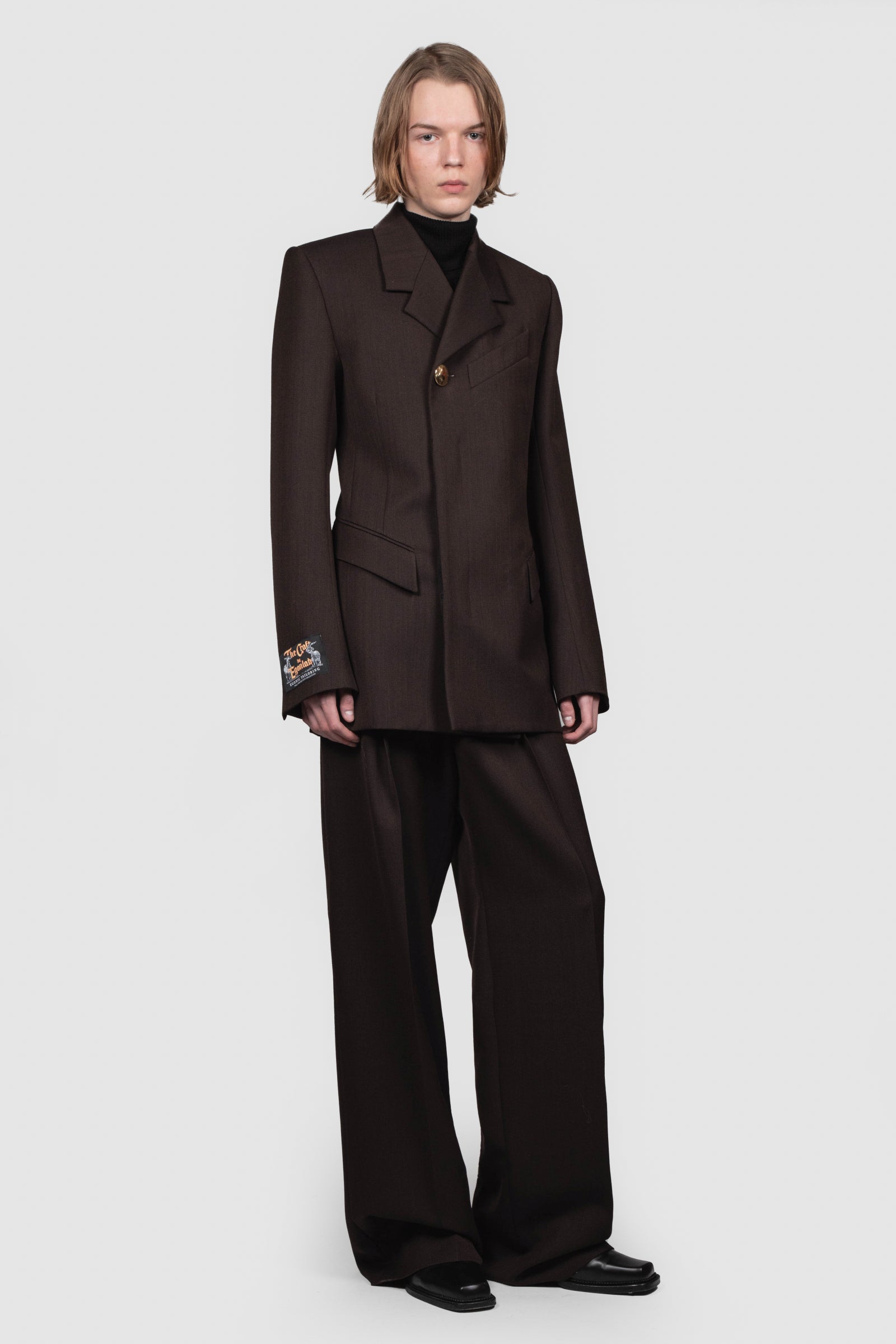 GOLDEN BUTTON FITTED JACKET