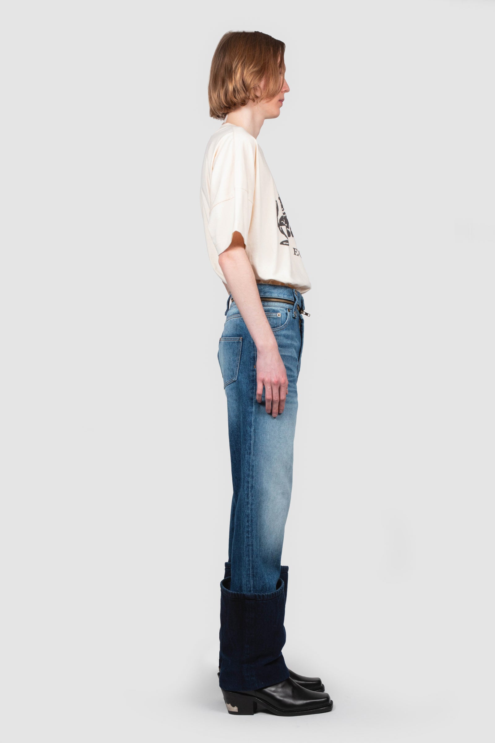 FITTED DENIM