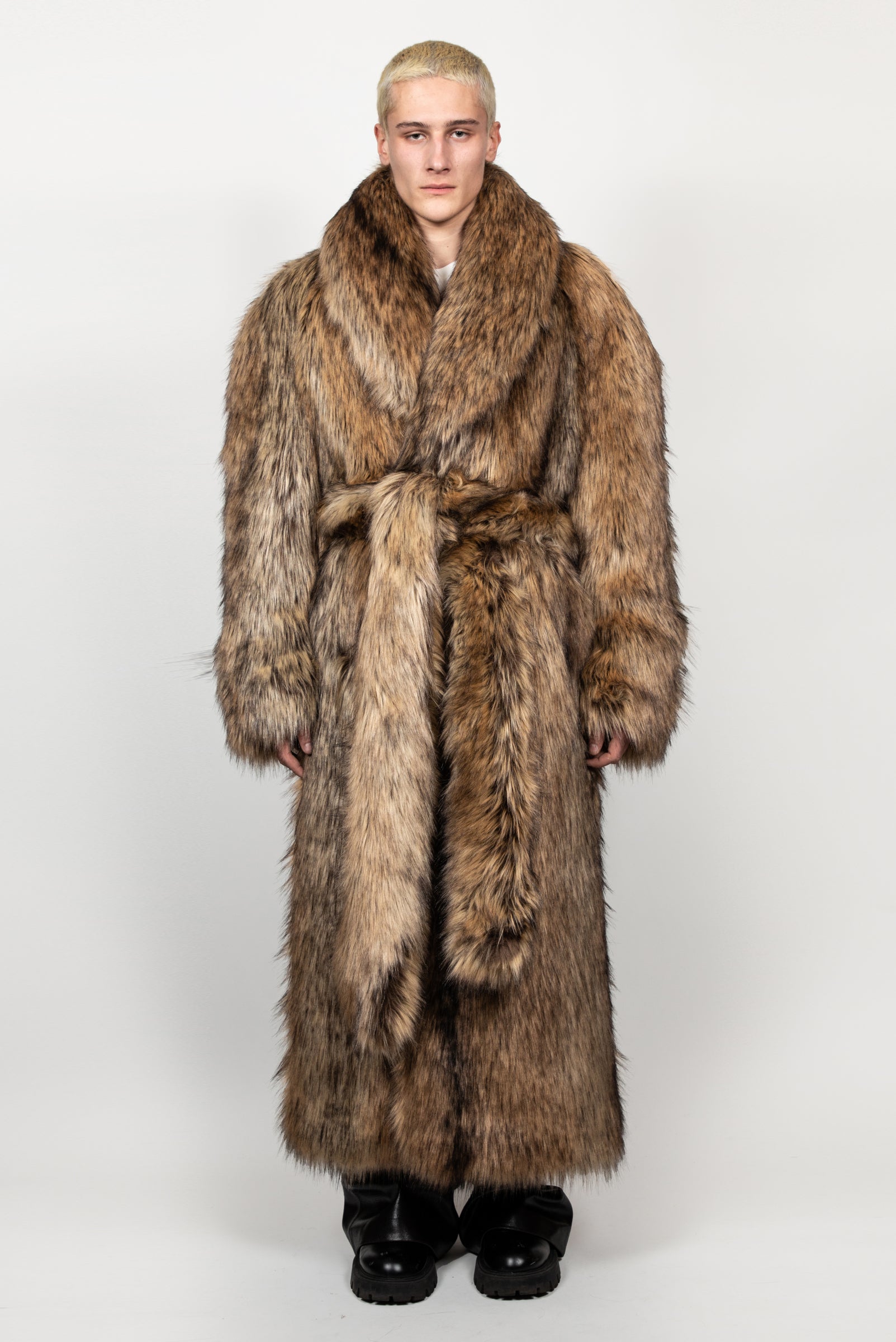 FUR COAT